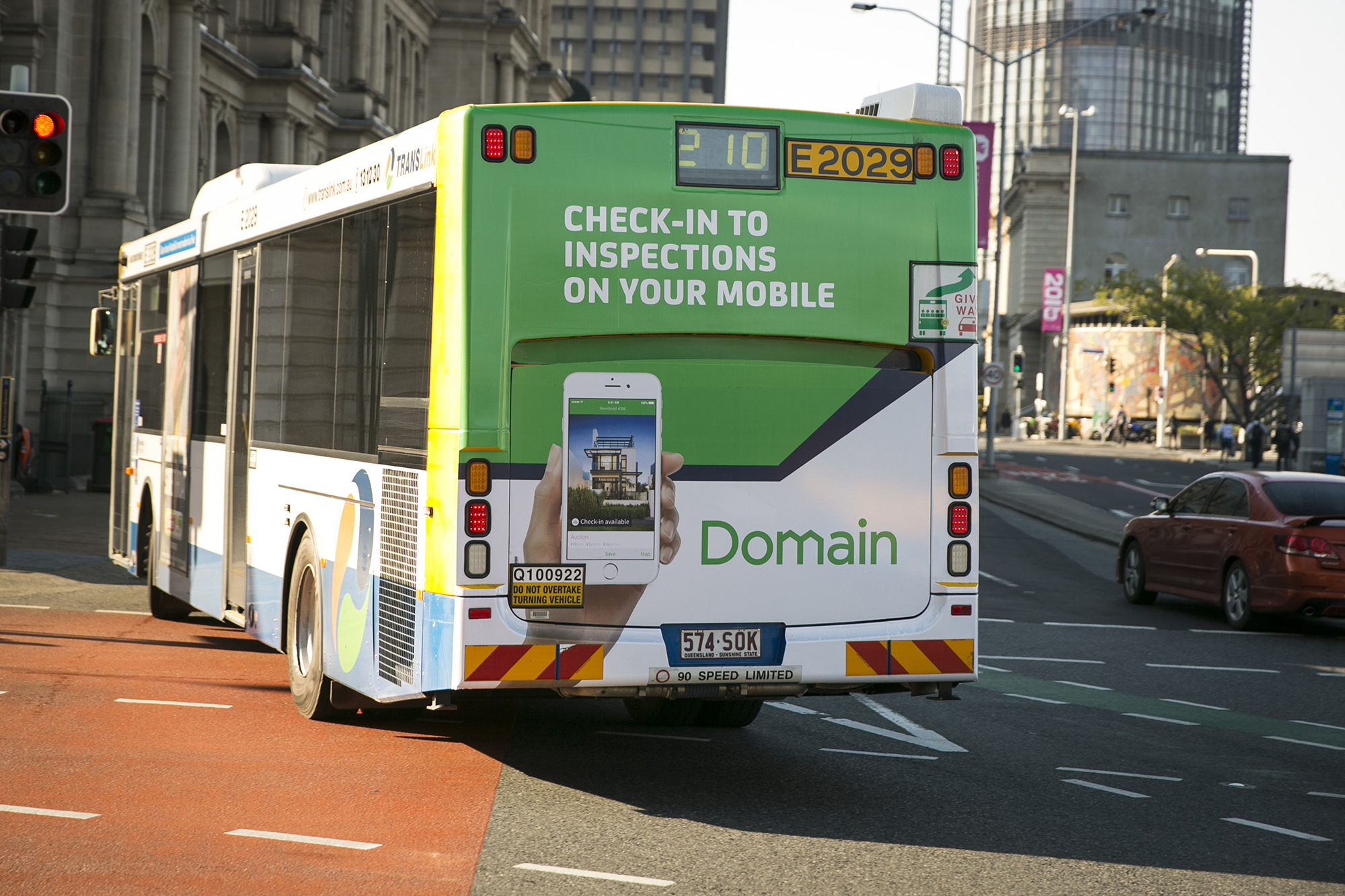 Full Bus Back